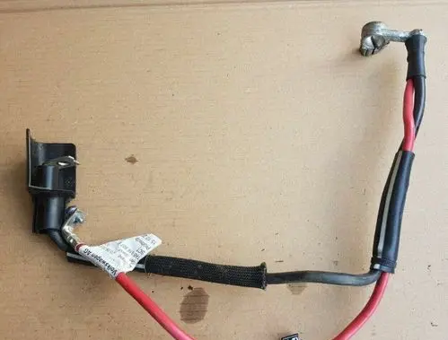 Audi A3 S3 8V Positive cable (battery) 5Q0971228K