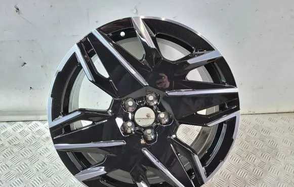 R19 alloy rim