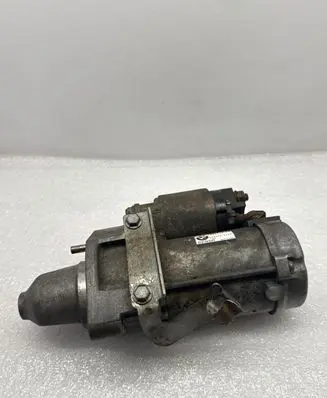 BMW X6 E71 Starter motor 7556131 4280005480