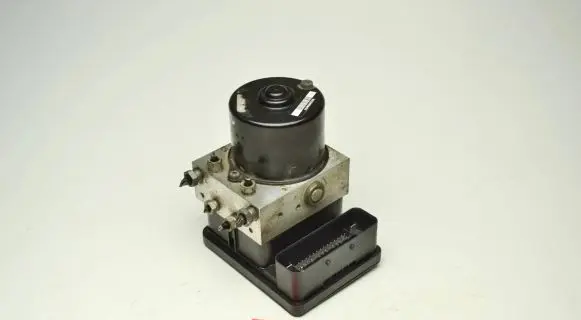 Ford Focus ABS Pump 8M512C405CA 10020604004 A426G