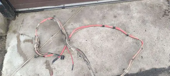 BMW 3 E90 E91 Positive cable (battery) 9125036