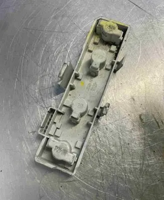 Skoda Octavia Mk2 (1Z) Tail light bulb cover holder 1Z5945258A