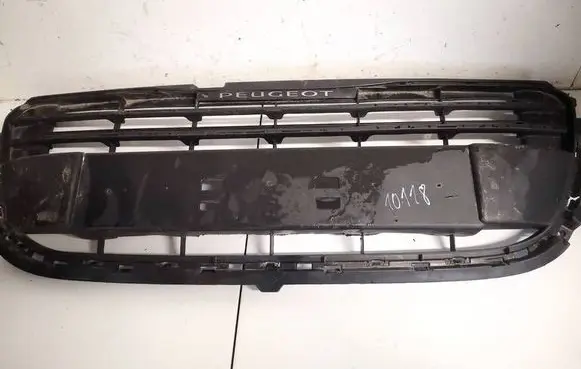Front grill