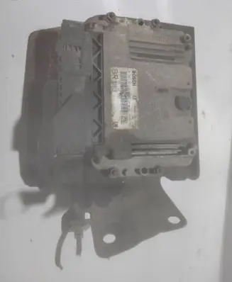 Opel Zafira B Engine control unit/module 55198922 0281012549