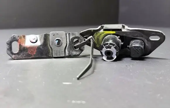 Volkswagen Crafter Sliding door latching motor A9067660262 A9067660261