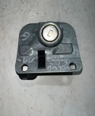 Volvo S60 Tailgate exterior lock 31253043