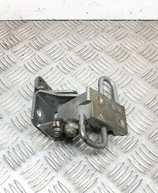 Audi A4 S4 B6 8E 8H Rear door lower hinge 8E0833411 EDS0204