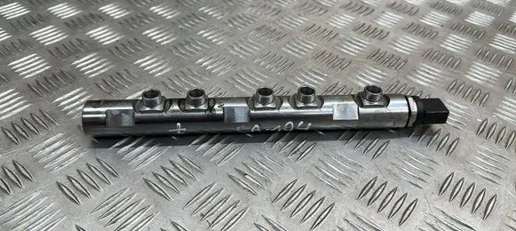 Mini Cooper Countryman R60 Fuel main line pipe 7823460 782346002 0445214237
