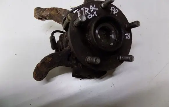 Nissan X-Trail T30 Stub axle 893724jr31221