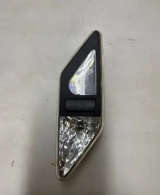 BMW 3 E46 Rear seat light 8375585