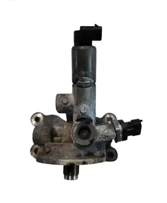 Ford Edge II Oil filter mounting bracket F2GE-6881-CB