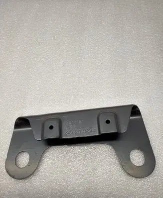 Audi A4 S4 B8 8K Fender mounting bracket 8K0821468B