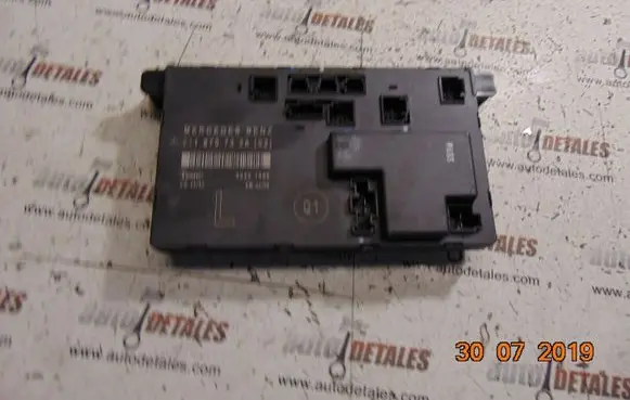 Mercedes-Benz E W211 Door control unit/module A2118707326