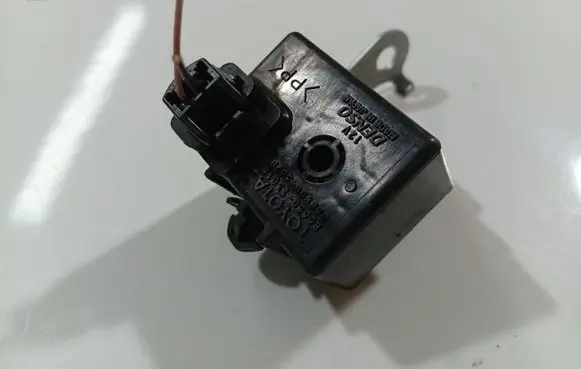 Toyota Corolla Verso AR10 Other relay 8665013010