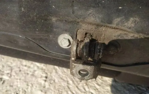 Opel Astra G Rear door check strap stopper