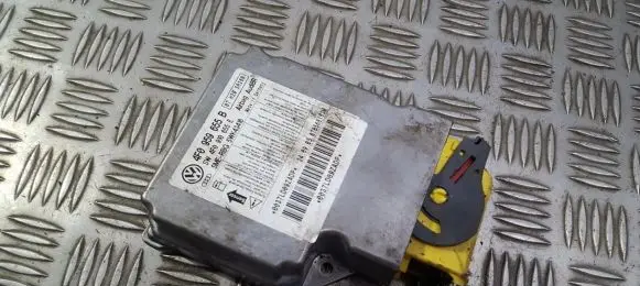 Audi A6 S6 C6 4F Airbag control unit/module 4f0959655b 4f0910655e5wk43416