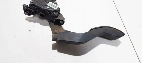 Volkswagen PASSAT B5.5 Accelerator throttle pedal 8D1721523F 6PV008376-03