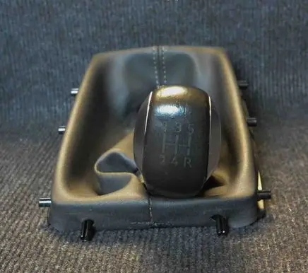 Peugeot 308 Gear lever shifter trim leather/knob 9801108980