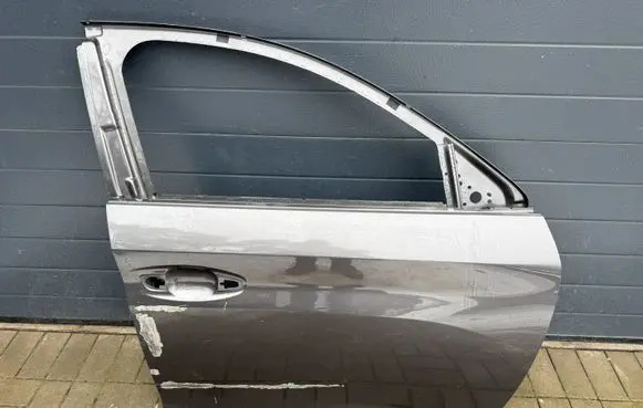 Peugeot 208 II Front door 208II