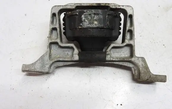 Volvo C30 Engine mount bracket 326B23N