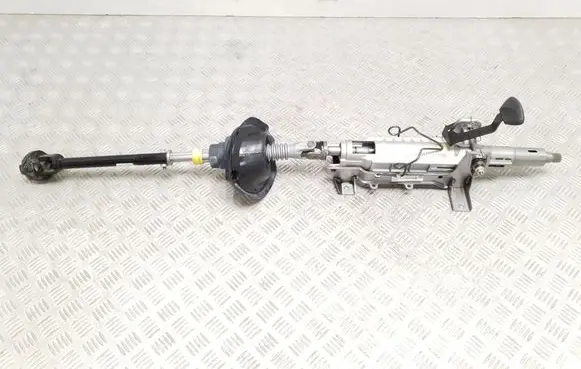 Steering wheel axle set