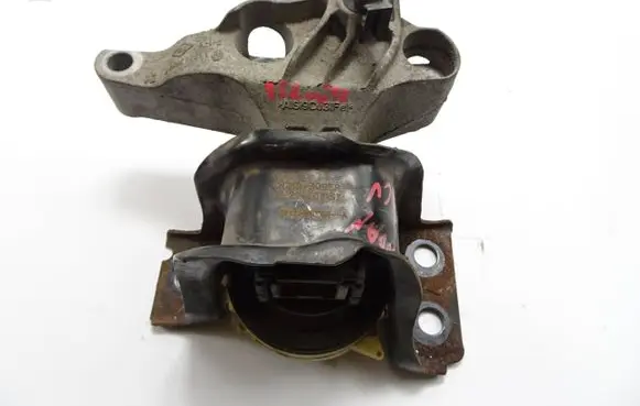 Dacia Logan II Engine mount vacuum valve 165165161