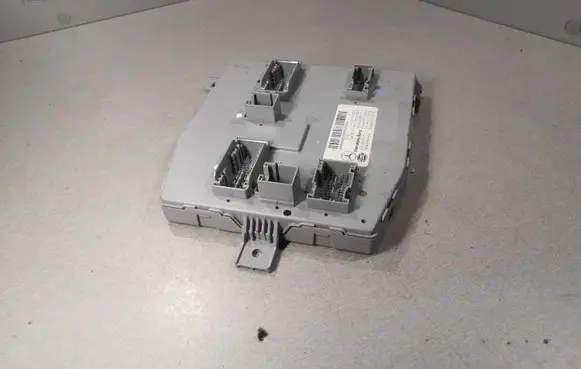 Mercedes-Benz C W205 Comfort/convenience module A2059006822 A2229021112 A2059013904