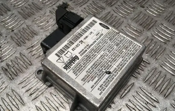 Ford Mondeo Mk III Airbag control unit/module 4S7T14B056AC CD132 603951000