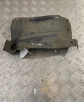 Mitsubishi Outlander Center/middle under tray cover 5370B055