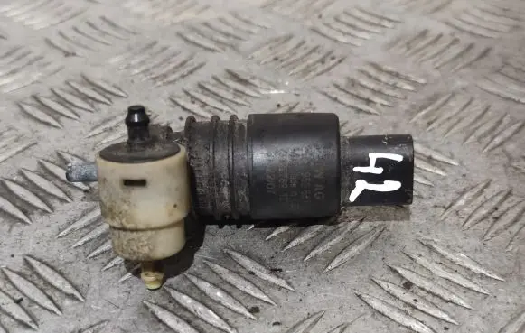 Porsche Cayenne (9PA) Windscreen/windshield washer pump 1K0955651