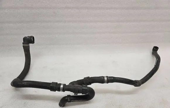 Mercedes-Benz S W222 Engine coolant pipe/hose A2225000105