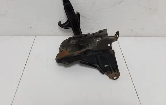 Toyota Yaris Battery box tray 744100D010