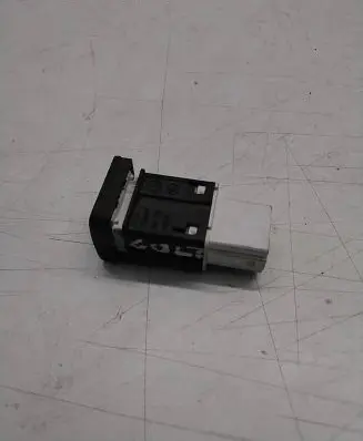Volkswagen Golf V Traction control (ASR) switch 1K0927118D 15008