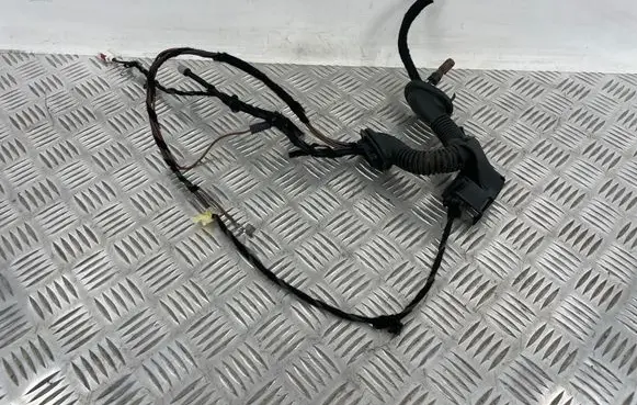 Mercedes-Benz C W205 Tailgate/trunk wiring harness A2058980301 A2059980301