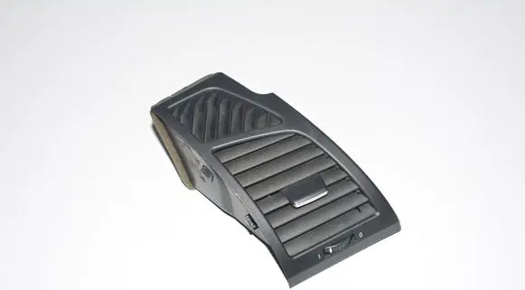 BMW 1 E81 E87 Dashboard side air vent grill/cover trim 7059188