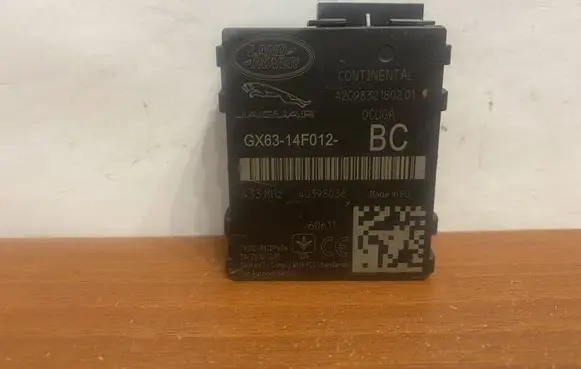 Jaguar XF X260 Tire pressure control unit GX6314F012BC B166
