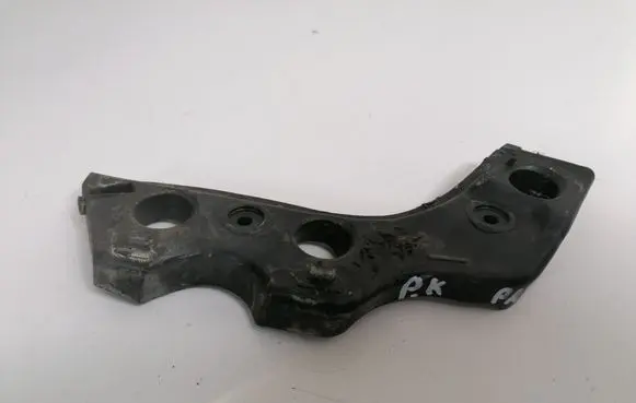 Volkswagen PASSAT CC Front bumper mounting bracket 3C8807183A