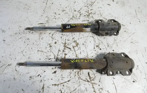 Volkswagen II LT Front shock absorber/damper 051700000925