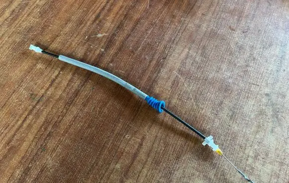 Front door cable line