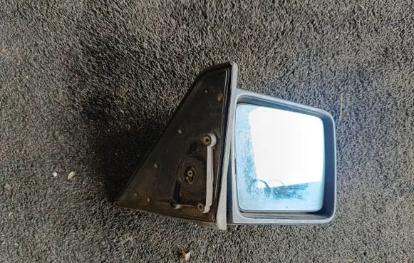 Mercedes-Benz E W124 Manual wing mirror 1248110498 413113408