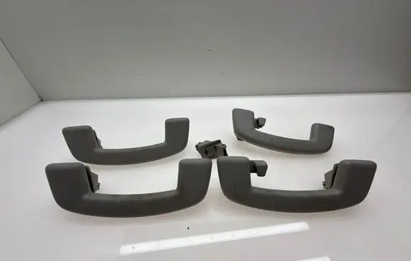 Volkswagen PASSAT B8 A set of handles for the ceiling 3G0857643B
