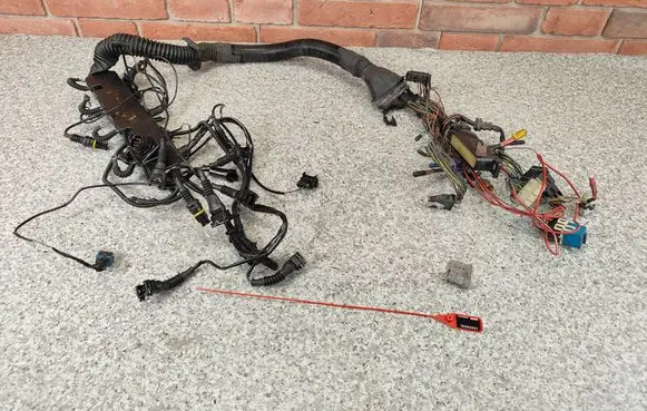 BMW 5 E39 Engine installation wiring loom 2246104