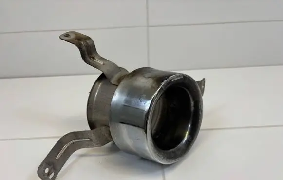 Alfa Romeo Stelvio Muffler ending 