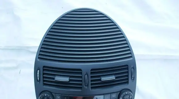 Mercedes-Benz E W211 Climate control unit 2118300685 00083902