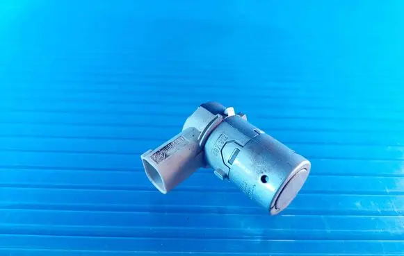 Mercedes-Benz B W245 Parking PDC sensor 687912