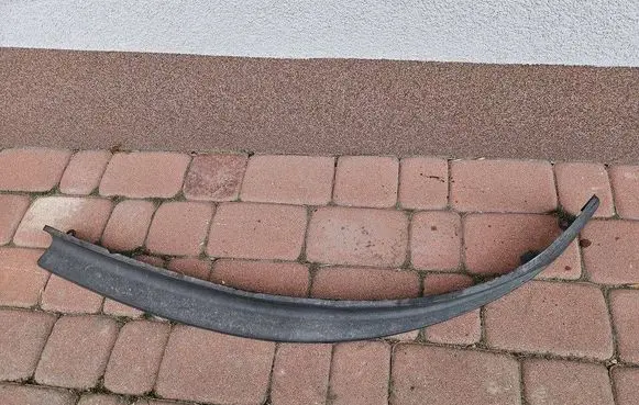 Opel Astra K Front bumper lip 13423615