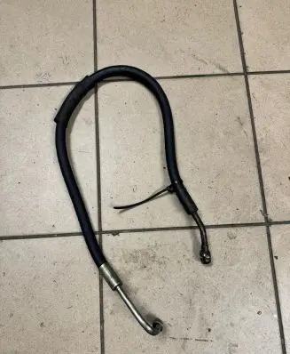 Power steering hose/pipe/line