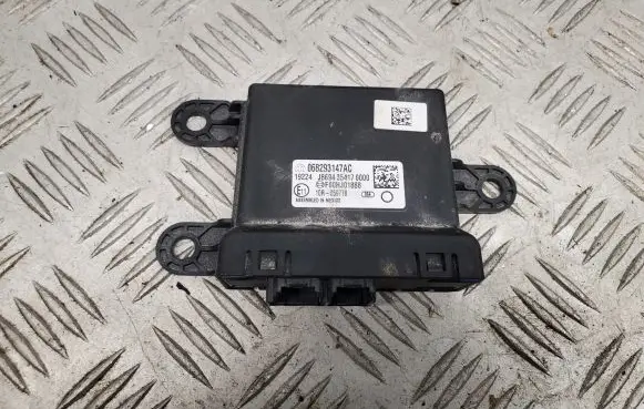 Dodge Challenger Gateway control module 068293147AC
