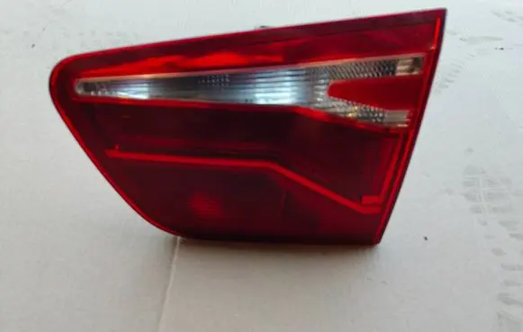 Seat Alhambra (Mk2) Rear/tail lights 7N5945094E