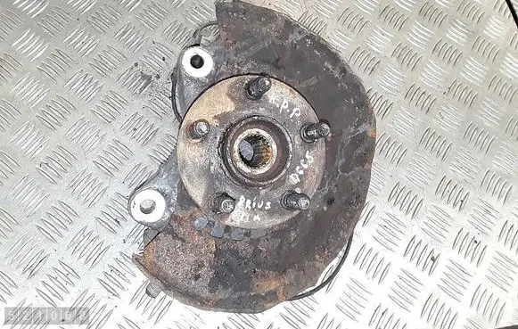 Toyota Prius (XW30) Front wheel hub 